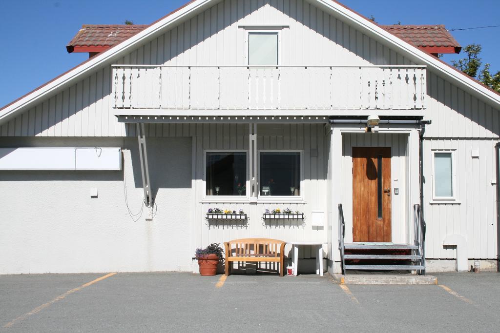 Sentralen Inn Andenes Exterior foto